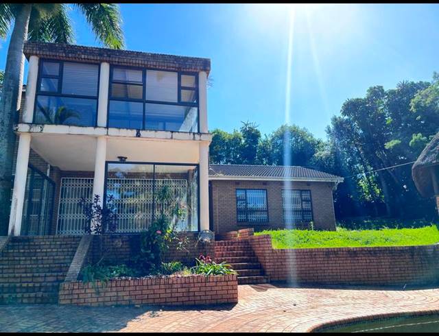 5 BEDROOM HOUSE FOR SALE IN NYALA PARK